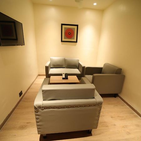 Hotel MariGold Bhubaneswar Kamer foto